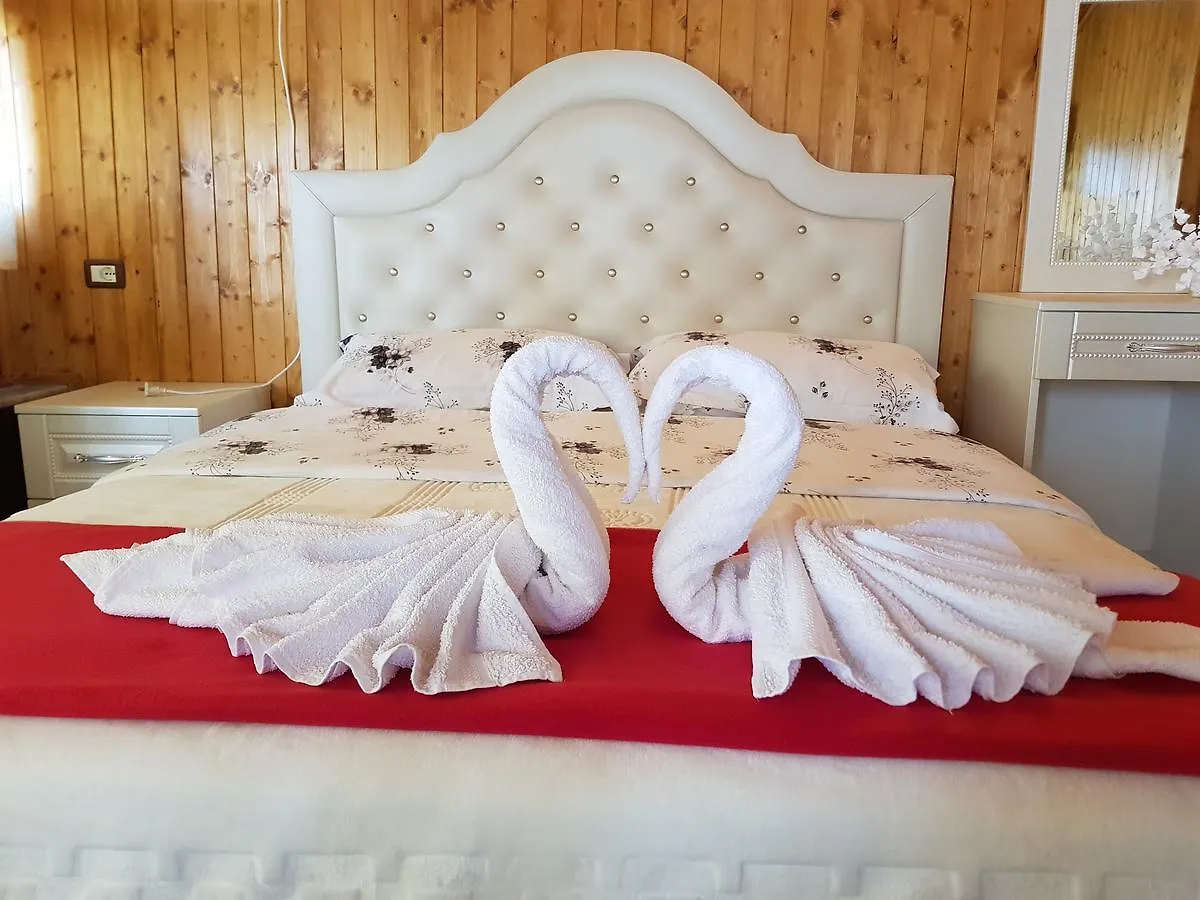 Hotel Vataksi Berdic e Siperme